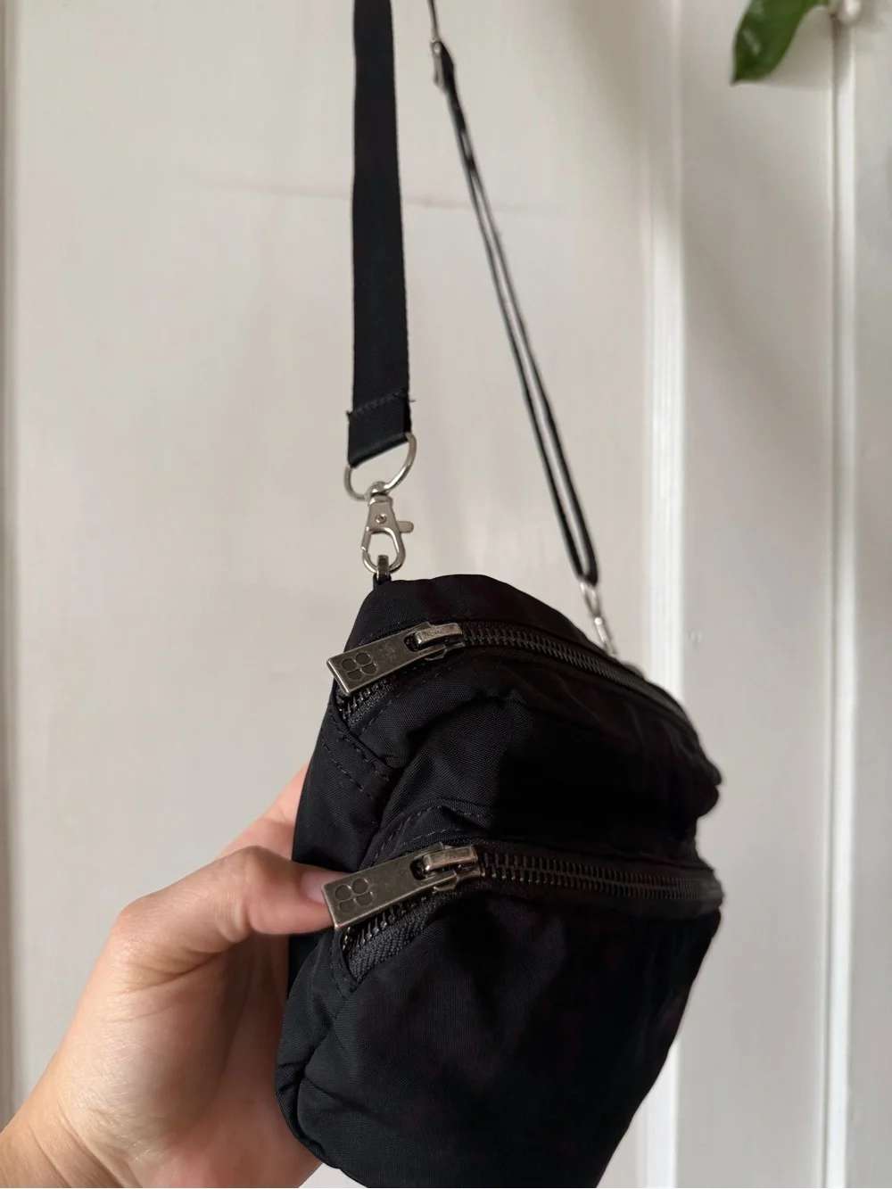 Black Crossbody Shoulder Bag - Women